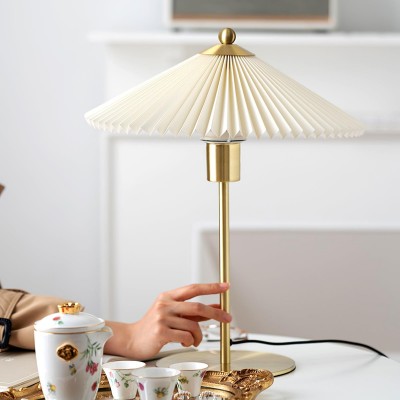 Isha Pleated Shade Table Lamp