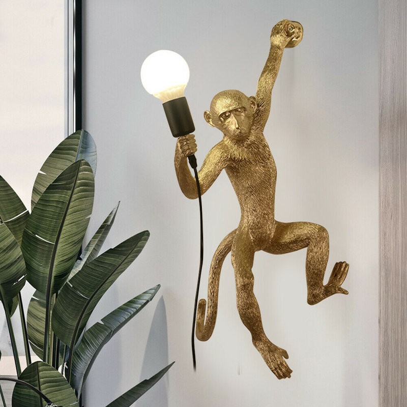Ioneus Creative Gold Resin Monkey Sconce