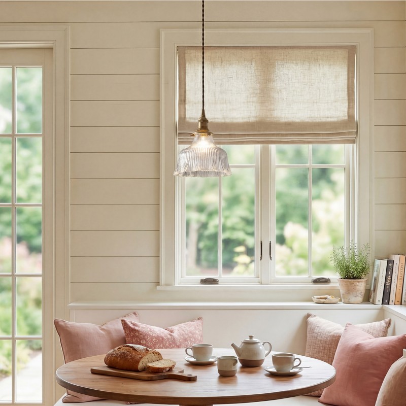 Hermin Antique Flower Ribbed Glass Pendant Light