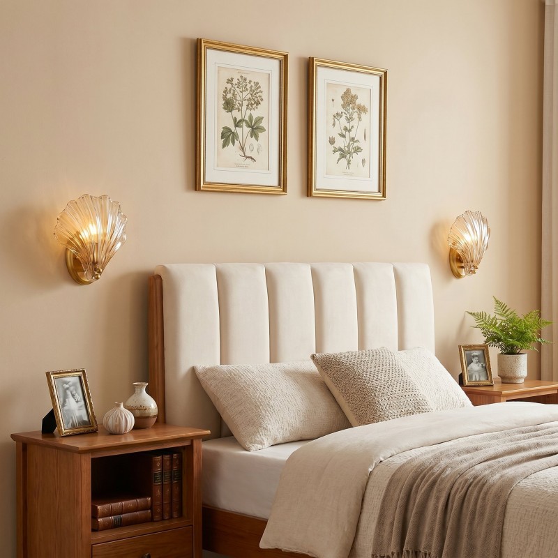 Neha Retro Shell-Shaped Glass Wall Light